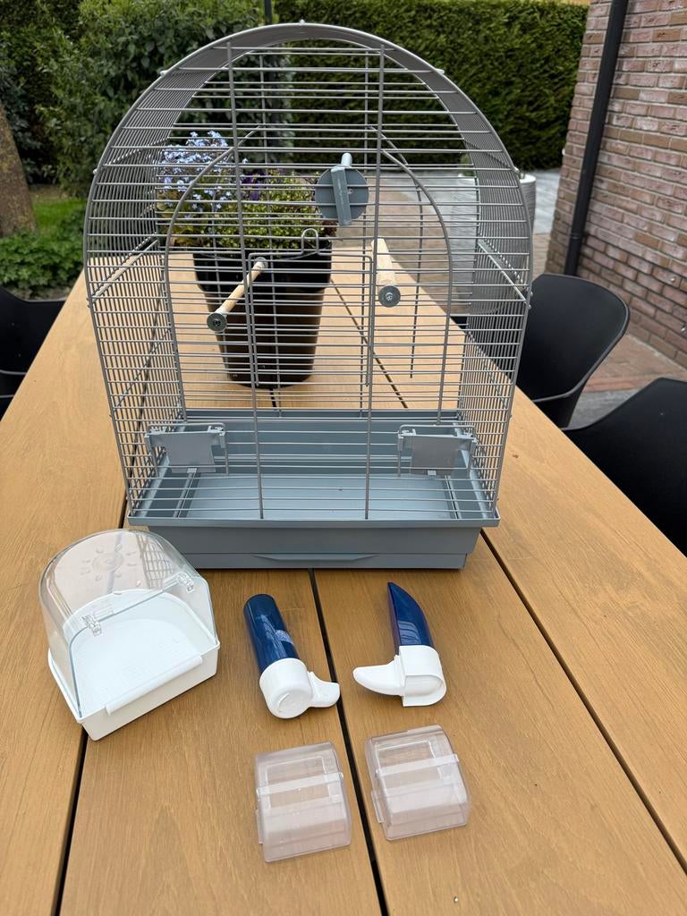 Beeztees vogelkooi, Ophalen, Zo goed als nieuw, Metaal, Vogelkooi