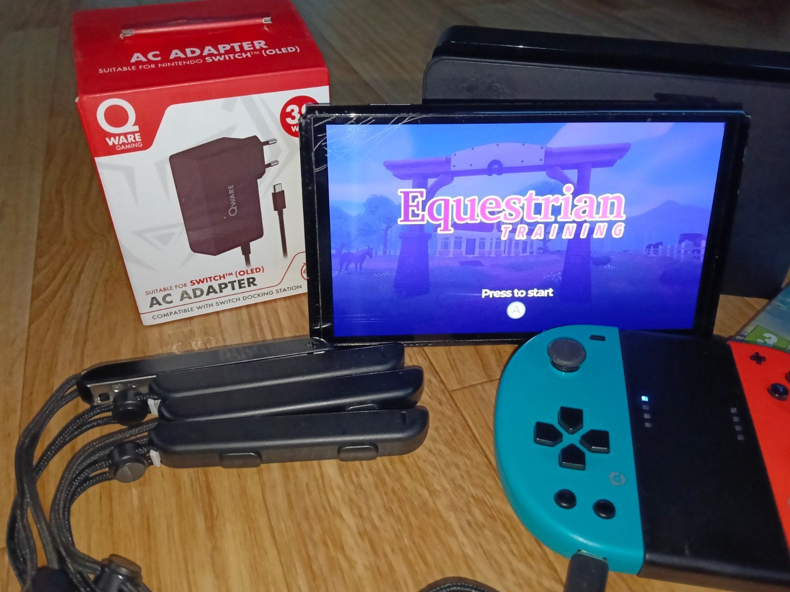 Nintendo Switch OLED met accessoires en games, Switch OLED, Ophalen of Verzenden, Met 3 controllers of meer, Gebruikt
