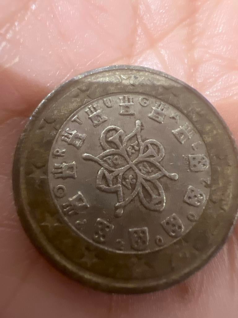 Zeldzame Portugese 1 Euro munt, Postzegels en Munten, Munten | Europa | Euromunten, Ophalen of Verzenden, Portugal, 1 euro, Losse munt