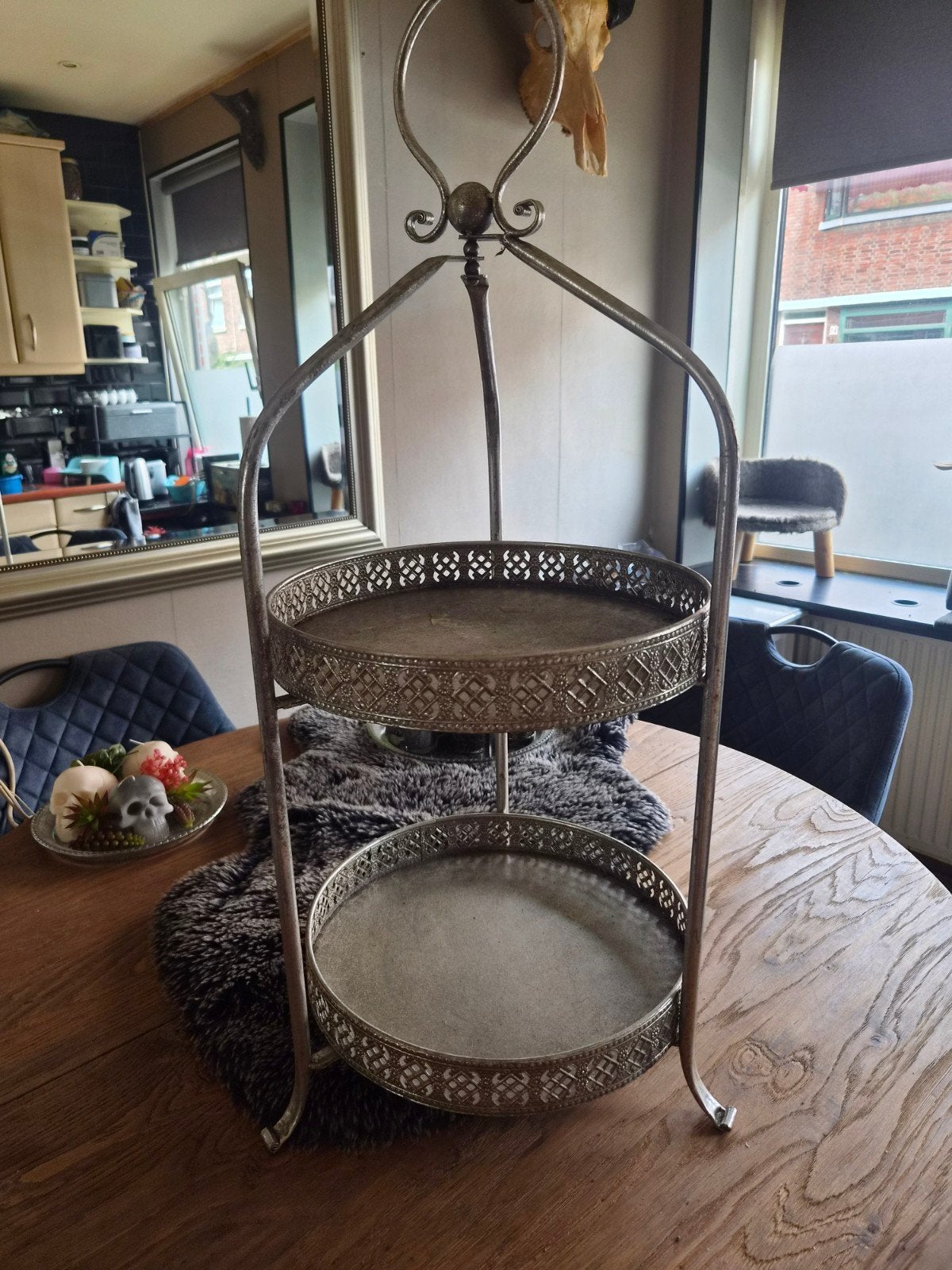 Decoratieve etagère met twee lagen, Ophalen