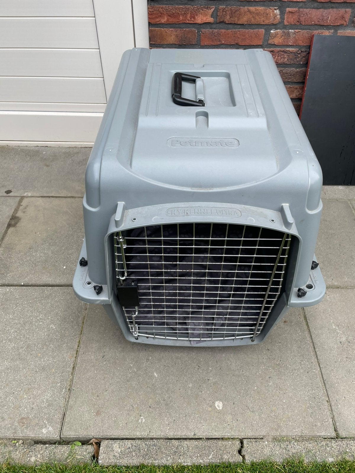 Sky kennel ultra petmate, Ophalen, Gebruikt