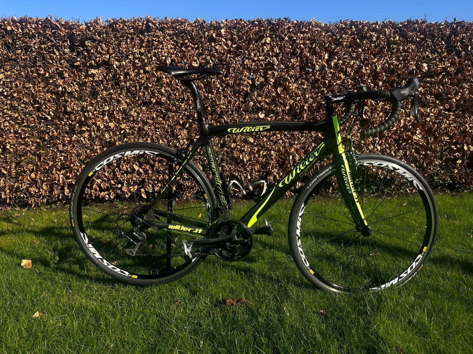 ≥ Wilier Izoard XP Carbon - Shimano 105 — Fietsen | Racefietsen