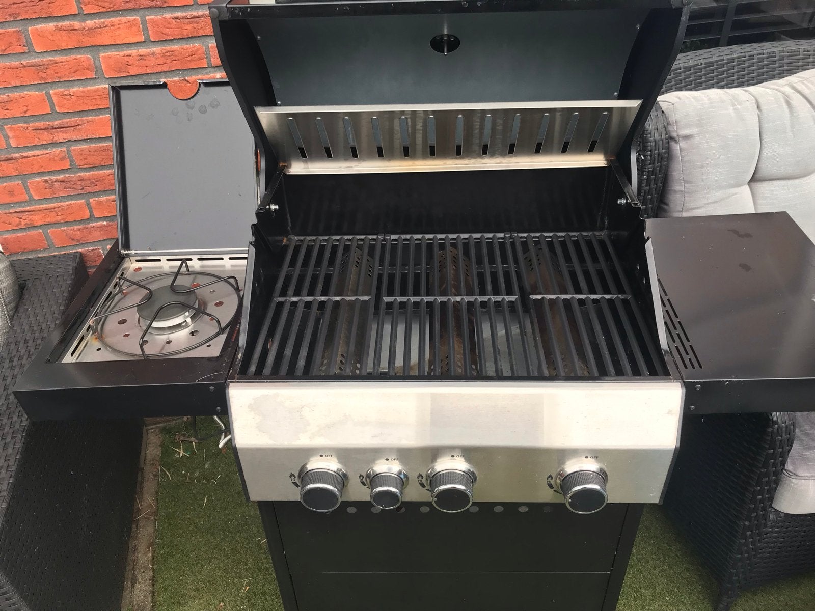BBQ Outdoorchef gasbarbecue met zijbrander, Ophalen, Gebruikt
