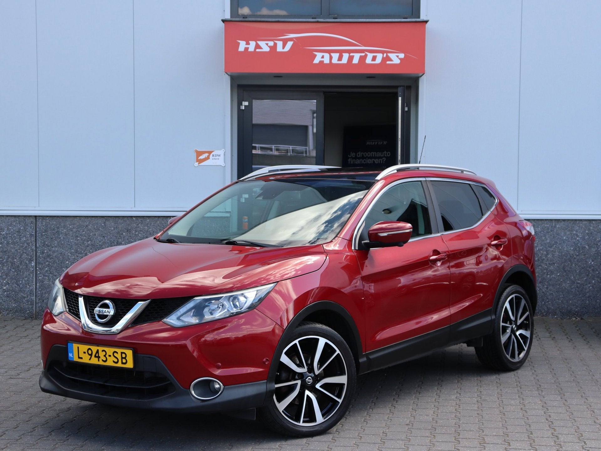 Nissan Qashqai 1.2 Premier Edition navi LEER camera, Voorwielaandrijving, Euro 5, Gebruikt, 4 cilinders