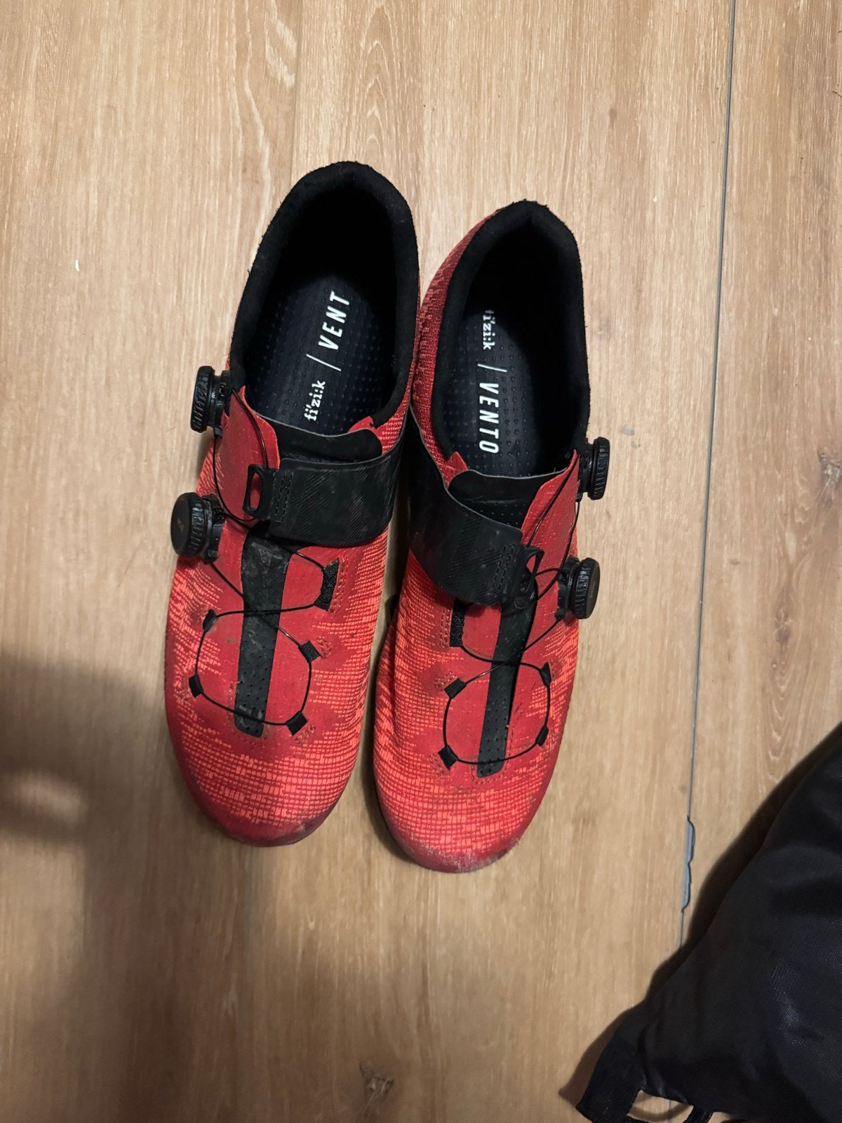 Fizik Vento Infinito Knit Carbon wielrenschoenen maat 44, Fietsen en Brommers, Gebruikt, Aluminium, Overige maten, Meer dan 20 versnellingen