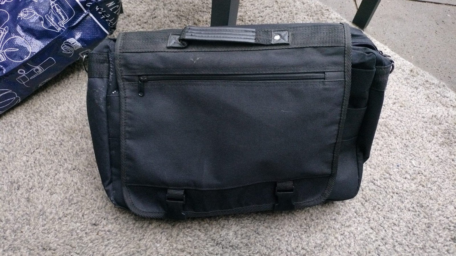 Zwarte schoudertas/laptoptas, veel vakken, Ophalen of Verzenden, Gebruikt, Zwart, Overige merken