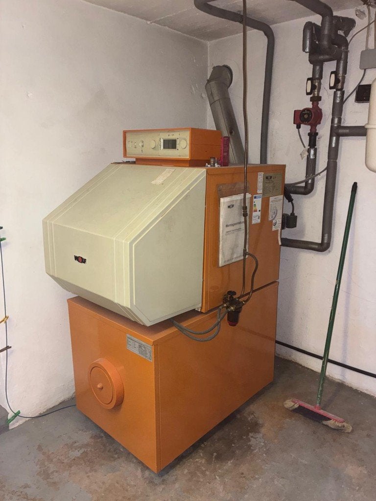 WOLF olieketel 29 kW – CV ketel – zelf demonteren, Doe-het-zelf en Verbouw, Ophalen, Gebruikt, Cv-ketel of Combi-ketel, 60 tot 150 cm