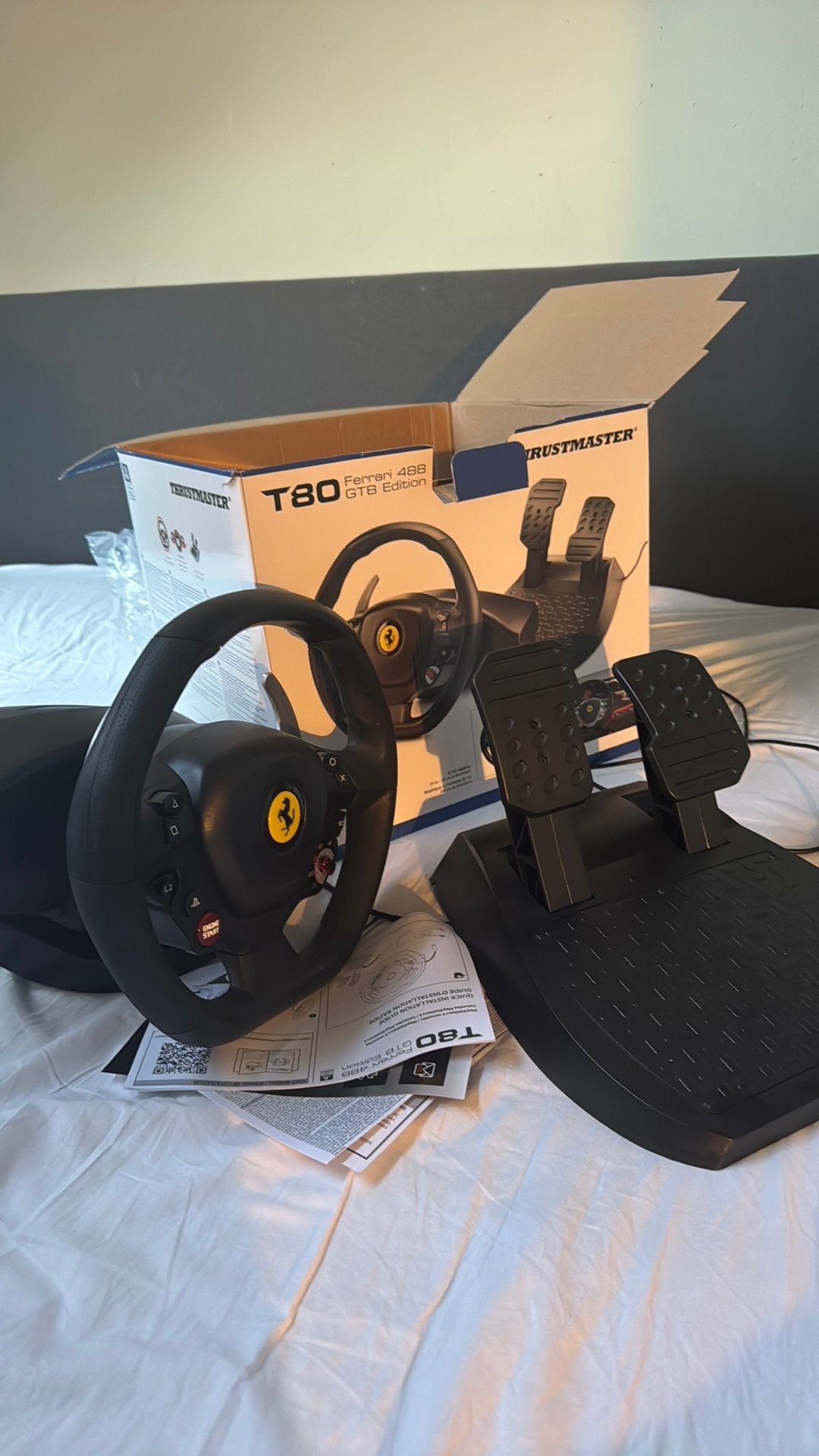 Ferrari 488 GTB Edition thrustmaster game stuur, Ophalen, Zo goed als nieuw