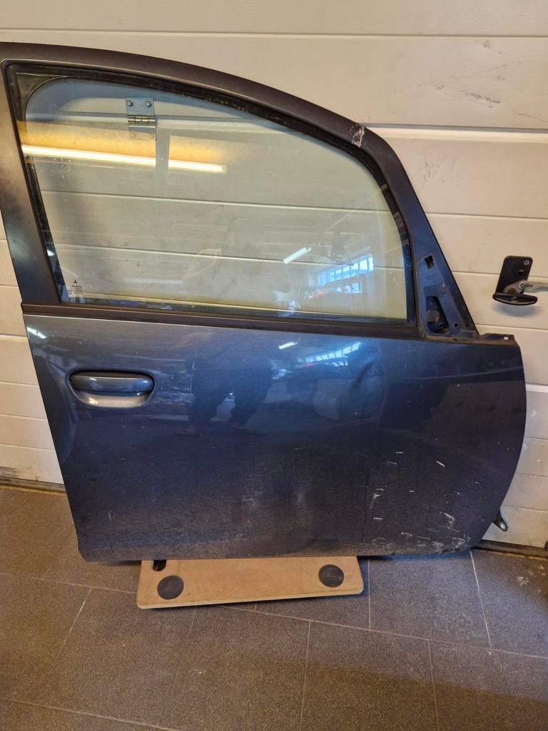 Deur Rechts Mitsubishi Colt voor onderdelen, Auto-onderdelen, Ophalen, Gebruikt, Deur, Mitsubishi