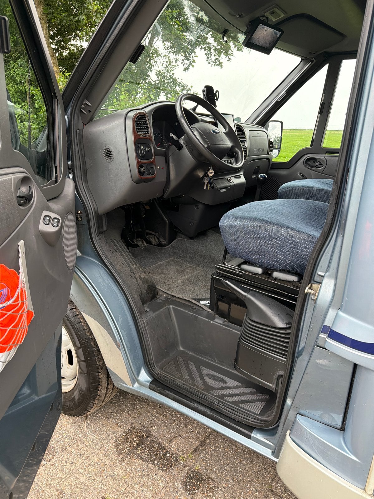 Hymer Buscamper op Ford Transit basis, Ringverwarming, Ford, Tot en met 2, Koelkast