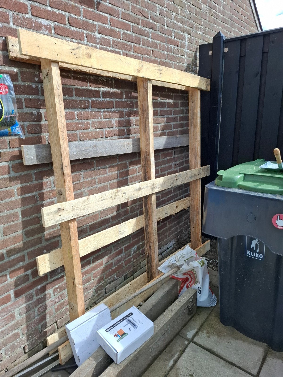 pallet, Ophalen, 50 mm of meer, Minder dan 200 cm, Vuren