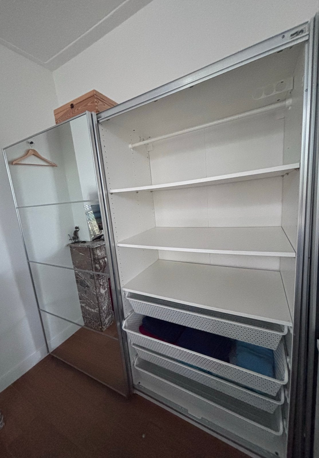 IKEA PAX Kledingkast met spiegel en schuifdeuren - 200x200, Huis en Inrichting, Kasten | Kledingkasten, Ophalen, Gebruikt, 200 cm of meer
