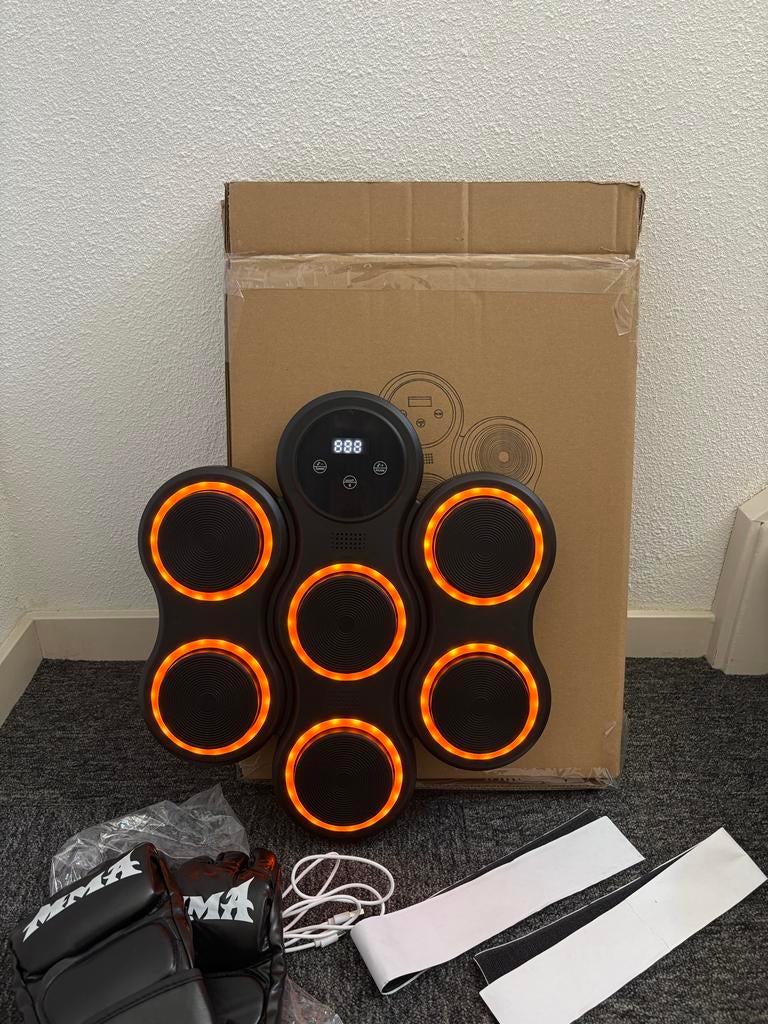 Boksmachine met geluid en Bluetooth, Ophalen of Verzenden, Zo goed als nieuw, Overige