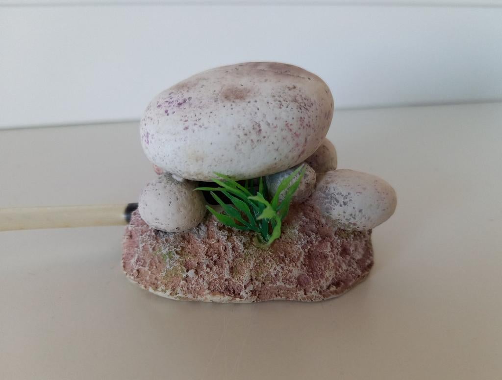 Aquarium decoratie ornament met bruissteen, Dieren en Toebehoren, Vissen | Aquaria en Toebehoren, Ophalen of Verzenden, Zo goed als nieuw