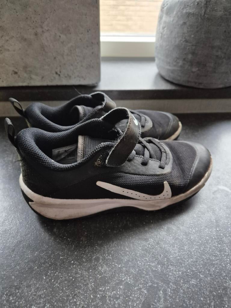 Nike sportschoenen maat 35, Ophalen of Verzenden