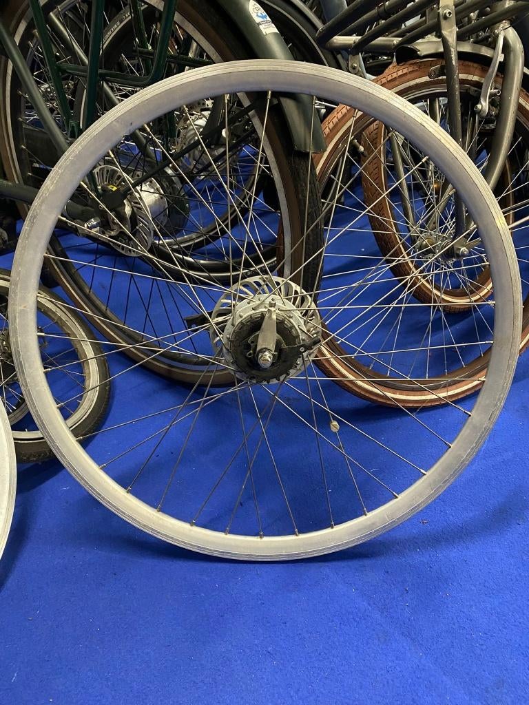 achterwiel 28 Nexus 8 zilver, Fietsen en Brommers, Fietsonderdelen, Ophalen of Verzenden, Zo goed als nieuw, Wiel