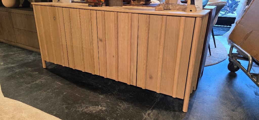 Dressoir Eikenhout 183cm – Naturel Showroomkorting