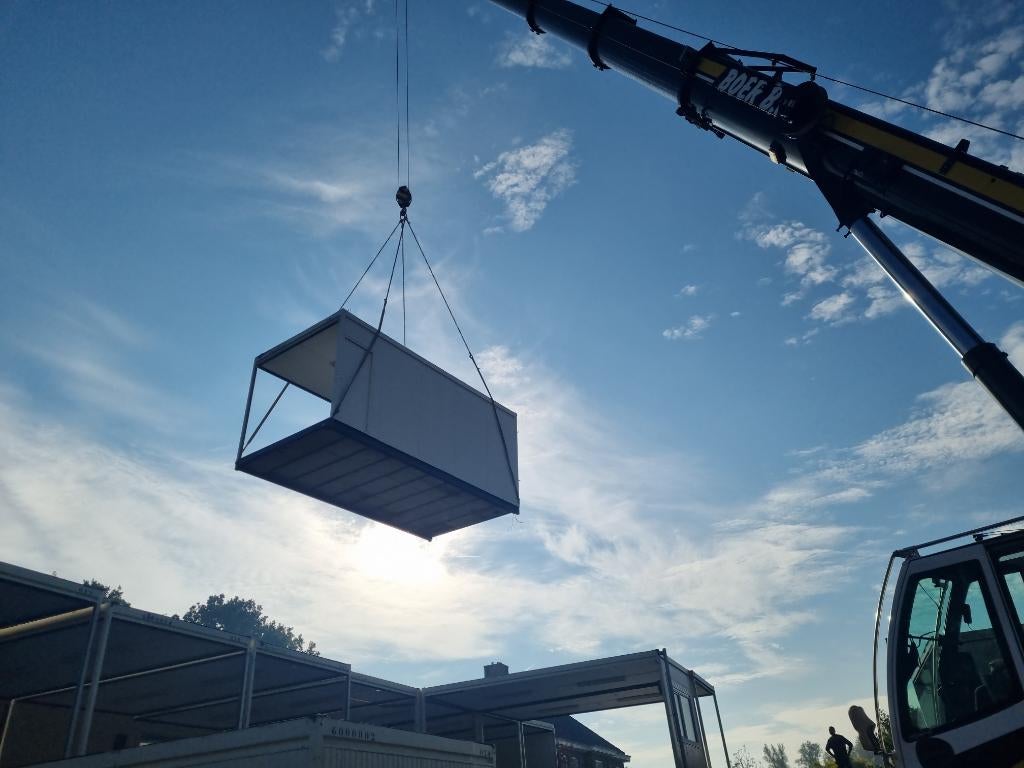 De Meeuw Woonunit Kantoorunit 72 m², Ophalen