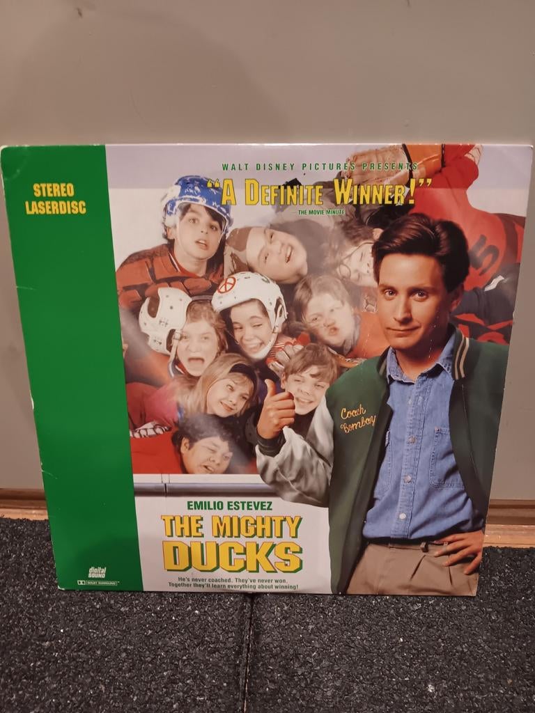 Laserdisc the mighty ducks, Ophalen of Verzenden, Zo goed als nieuw, Overige formaten