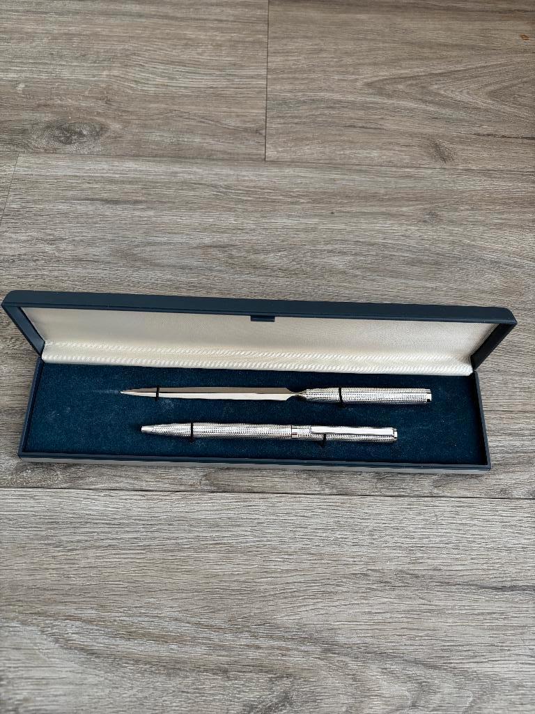 pennenset NIEUW zilverkleurig, Diversen, Schrijfwaren, Ophalen of Verzenden, Nieuw