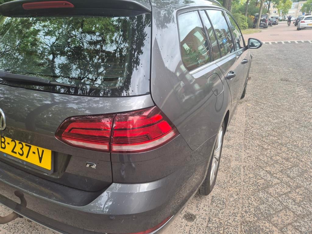 Volkswagen Golf Variant 1.6 TDI 115pk 2017 Grijs, Auto's, Volkswagen, Voorwielaandrijving, 680 kg, 4 cilinders, Origineel Nederlands