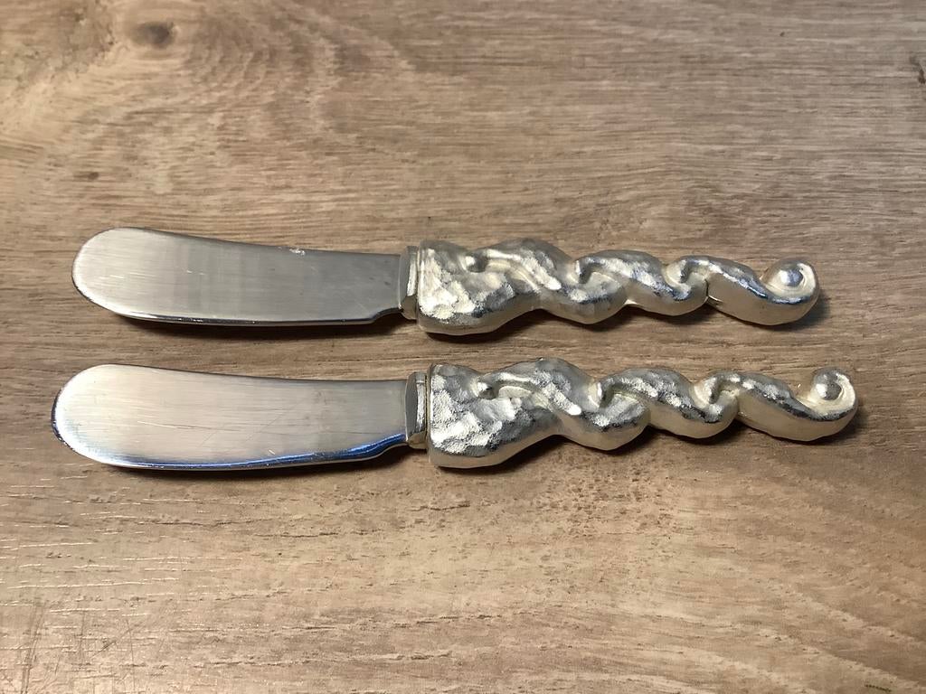 Design mesjes botermes, Antiek en Kunst, Antiek | Bestek, Ophalen of Verzenden