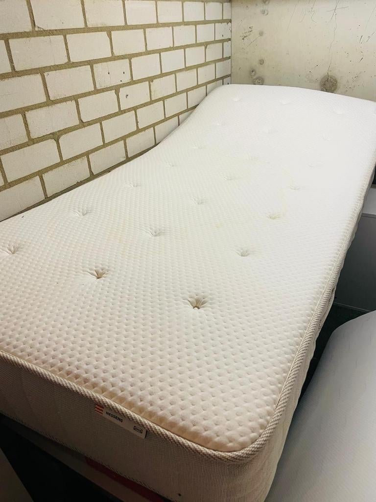 Mattress, Ophalen of Verzenden