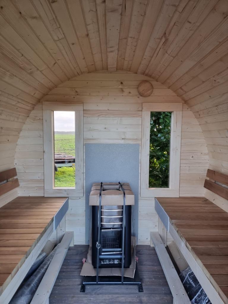 Nieuwe barrel sauna in 3m compleet met 2 achterramen!, Verzenden, Nieuw, Fins of Traditioneel, Complete sauna