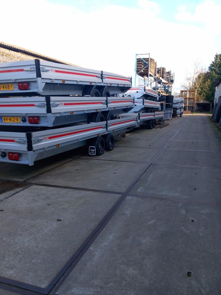 plateau's geremd 1500 kg tot 3500 kg/264 cm 614 cm va € 2500, Auto diversen, Ophalen, 7396 BH, Nieuw, Hulleman