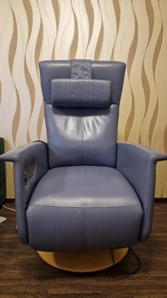 Prominent relaxstoel – zeer goede staat, Ophalen, Zo goed als nieuw, 75 tot 100 cm, 50 tot 75 cm