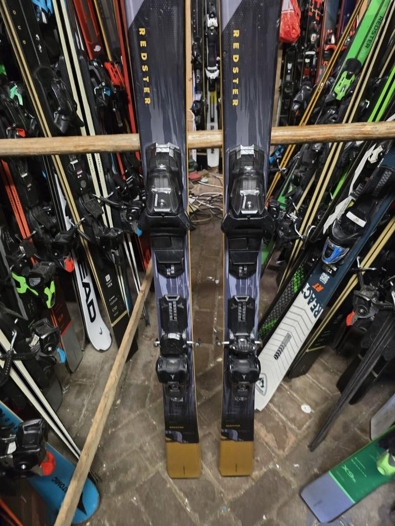165cm ATOMIC QPRO, 160 tot 180 cm, Ophalen of Verzenden, Zo goed als nieuw, Carve