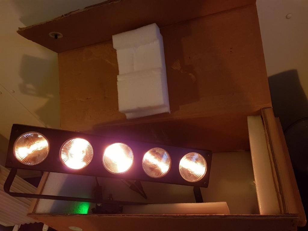Jaral L Chromlech, Ophalen, Zo goed als nieuw, Licht