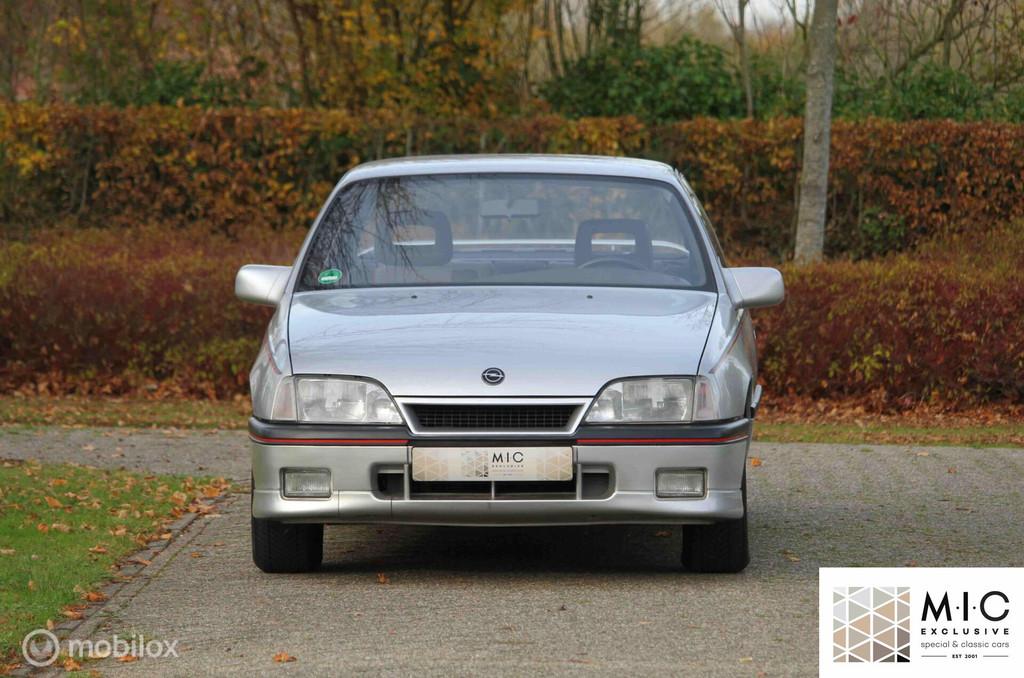 Icoon! |Opel Omega 3.0i 3000 | 1987 | Inruil mogelijk., Achterwielaandrijving, 2969 cc, 156 pk, Leder en Stof