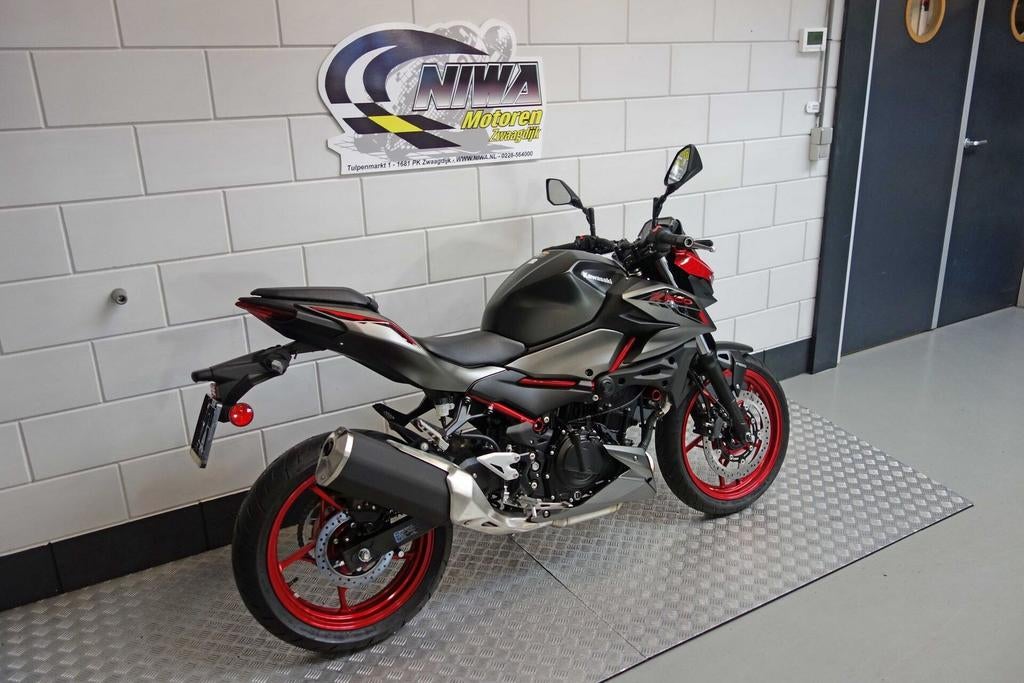 KAWASAKI Z500 SE (bj 2025), Motoren, 2 cilinders, Bedrijf, Onbekend, KAWASAKI