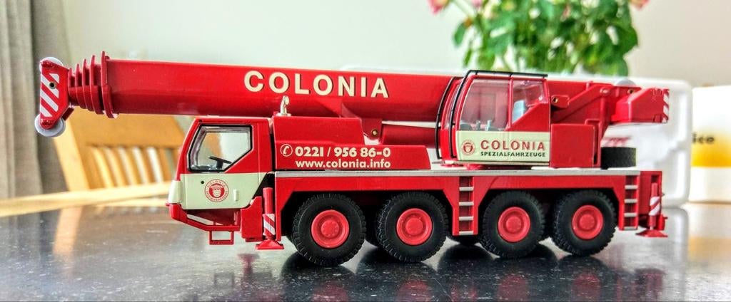 LIEBHERR LTM1070 COLONIA CONRAD, Hobby en Vrije tijd, Ophalen of Verzenden, Nieuw, Hijskraan, Tractor of Landbouw, Conrad