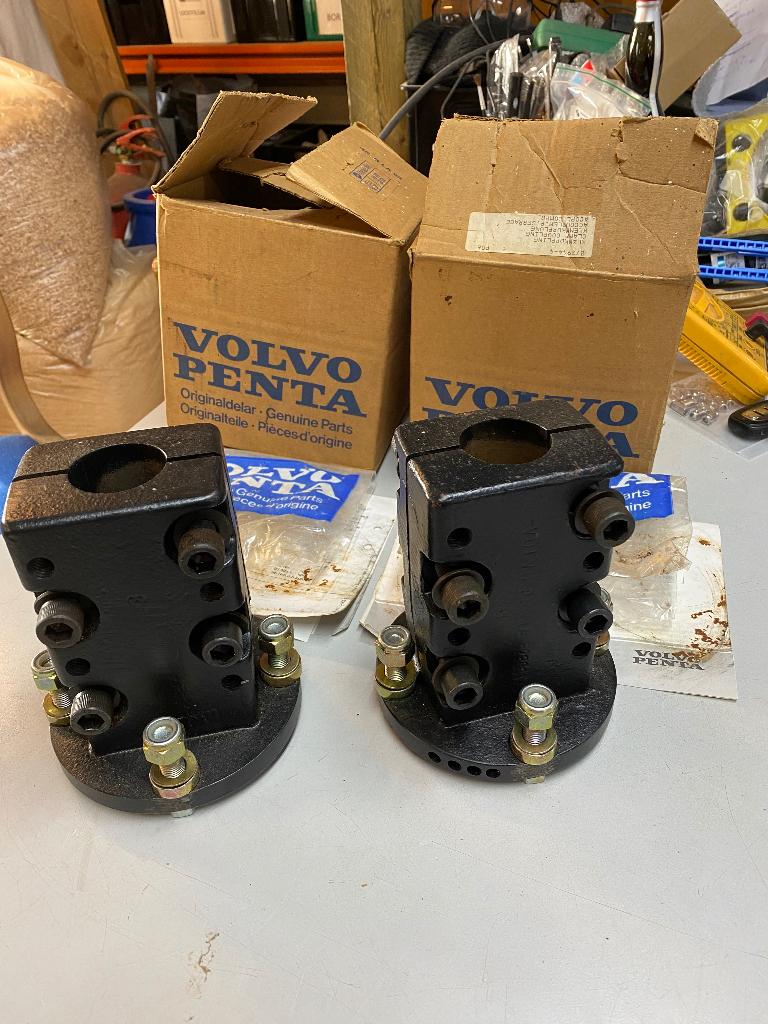 Nieuwe klembus voor 40 MM schroefas, Ophalen, Nieuw, Motor en Techniek, Zeilboot of Motorboot