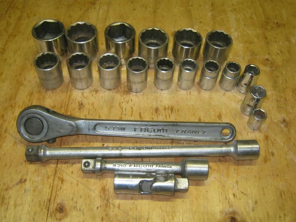 Facom  ratel +verlengstukken + doppen 1/2 duim, Auto diversen, Autogereedschap, Ophalen of Verzenden, Gebruikt