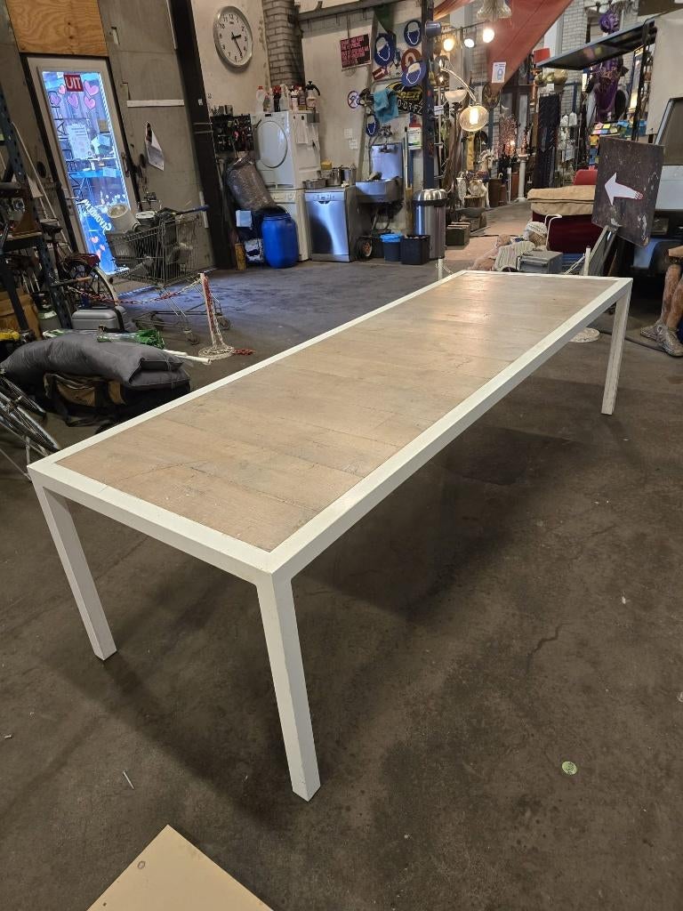 Grote eettafel 261 cm wit & hout – stevig & industrieel, Ophalen, Overige materialen, Gebruikt, 200 cm of meer