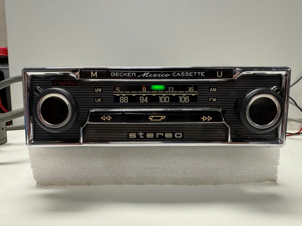 Becker Mexico Nadelstreifen Type U160 Bluetooth nette staat, Ophalen of Verzenden, Gebruikt