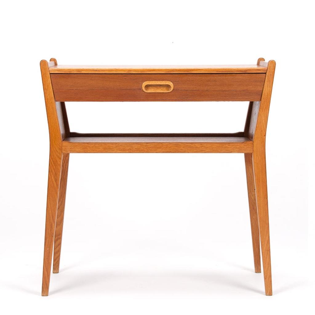 Vintage Mid-Century design Deense bijzettafels in teak, 45 tot 60 cm, Minder dan 55 cm, Gebruikt, Vintage