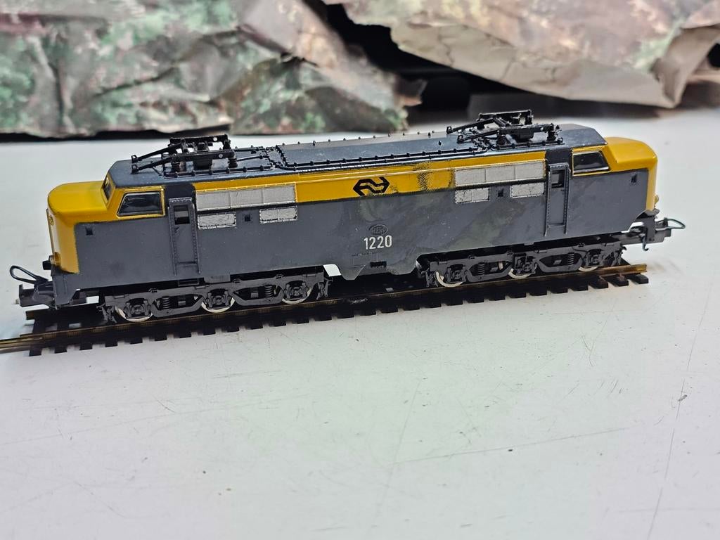 Modeltrein Ho NS 1200 opknapper, Hobby en Vrije tijd, Modeltreinen | H0, Ophalen of Verzenden, NS, Roco, Gelijkstroom