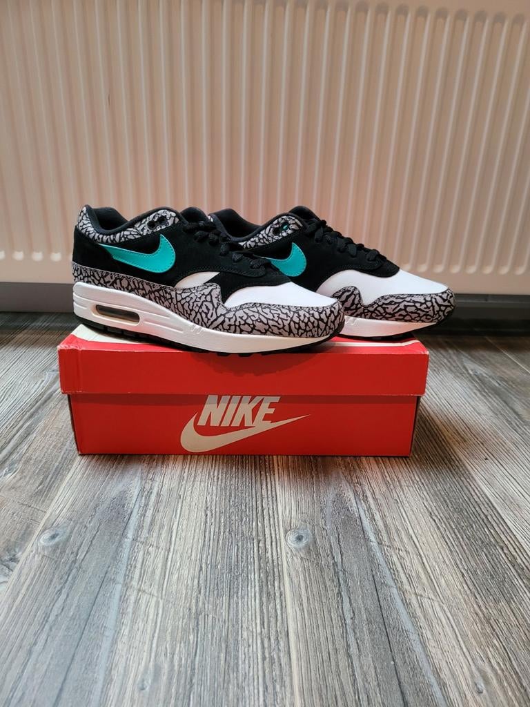 Nike air max 1 atmos elephant maat 42,5 / US 9 / 27cm, Kleding | Heren, Schoenen, Nieuw, Overige kleuren, Ophalen of Verzenden