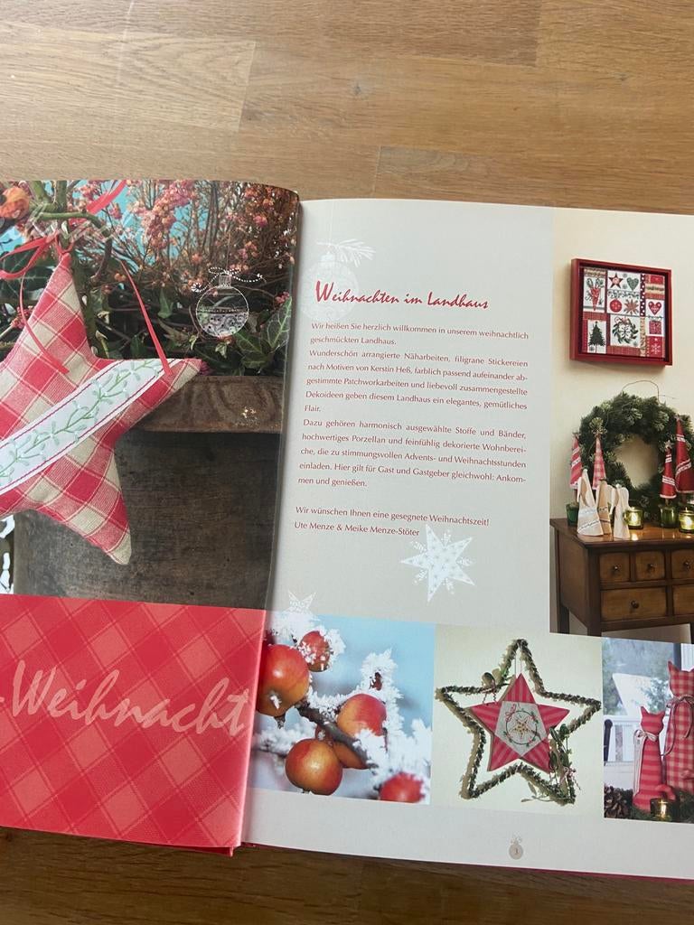 Duitstalig Kerst Borduur Boek, Ophalen of Verzenden, Zo goed als nieuw, Borduren en Naaien