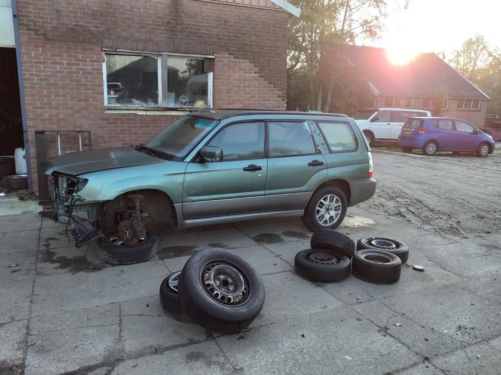 Forester sg groen, zwart,grijs,blauw plaatwerk, Auto-onderdelen, Carrosserie en Plaatwerk, Ophalen of Verzenden