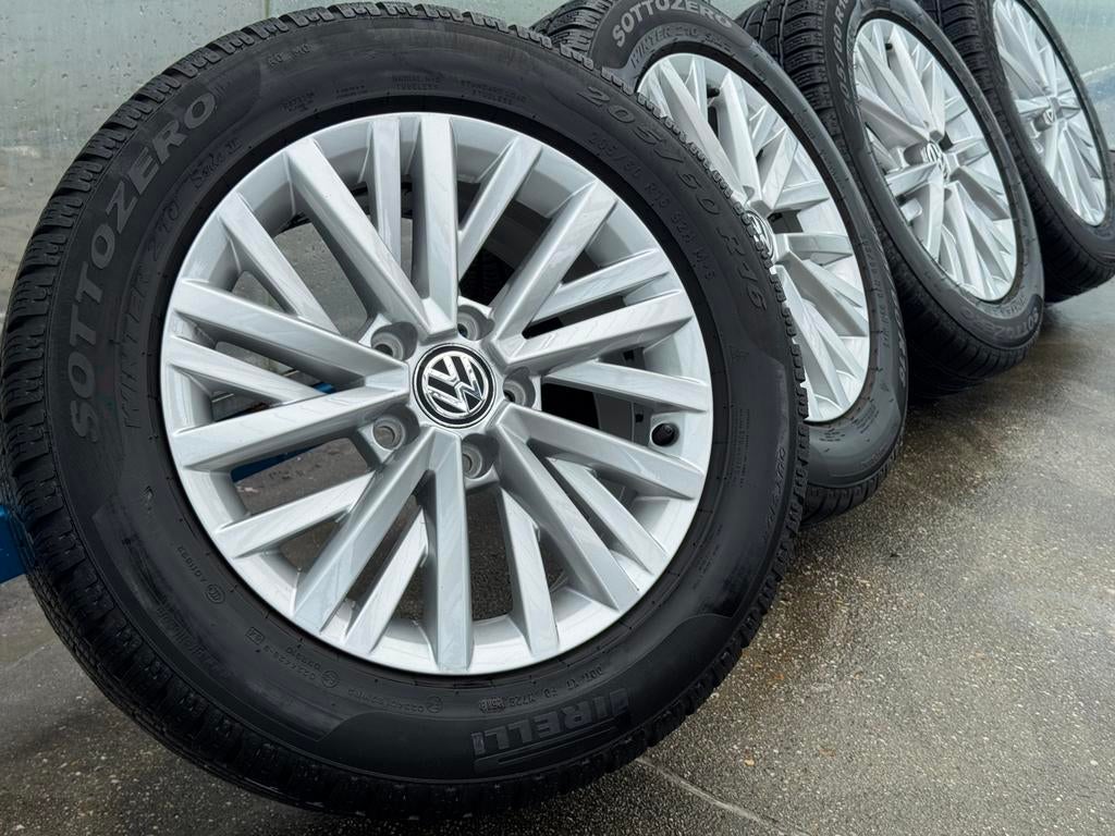 Volkswagen T-Roc velgen 16 Inch 5x112, Auto-onderdelen, Banden en Velgen, Ophalen, 16 inch, Banden en Velgen, Personenwagen