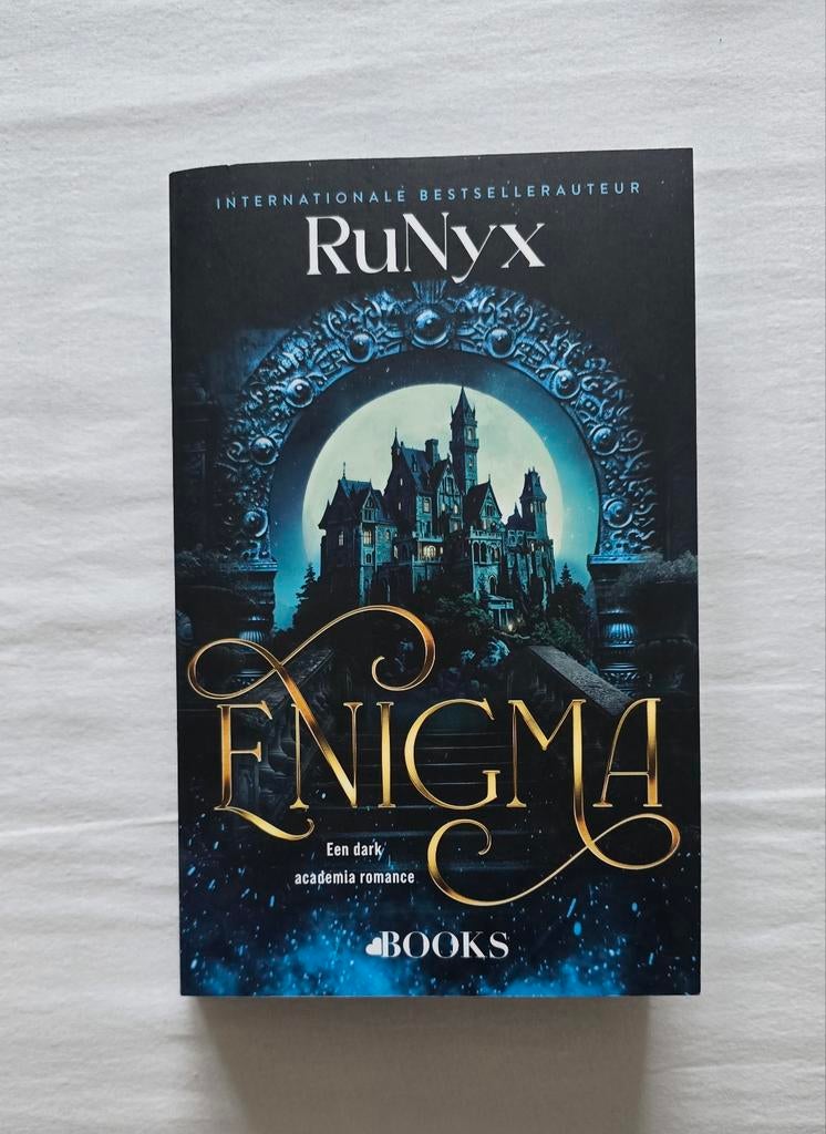 Enigma - Runyx, Ophalen of Verzenden, Zo goed als nieuw