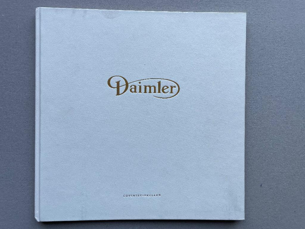 Brochures Jaguar Daimler, Boeken, Auto's | Folders en Tijdschriften, Ophalen, Zo goed als nieuw, Overige merken