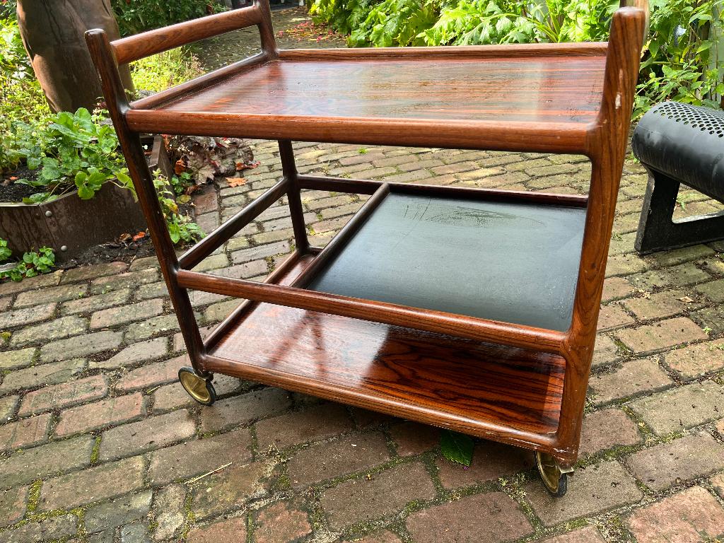 Henning Korch Silkeborg Danish  Pallissander Serveerwagen, Ophalen, 50 tot 100 cm, Deens Danish Japandi Ambachtelijk, Zo goed als nieuw