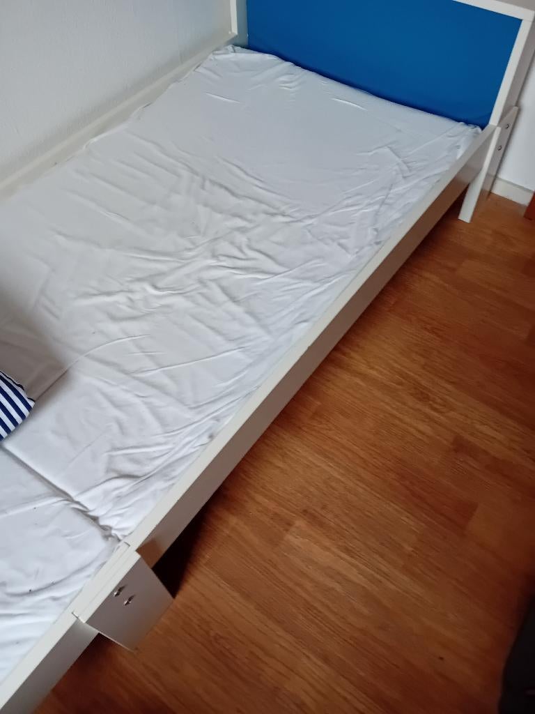 Meegroeibed peuter kleuter Ikea GRATIS afhalen, Gebruikt, 70 tot 85 cm, 180 cm of meer, Ophalen