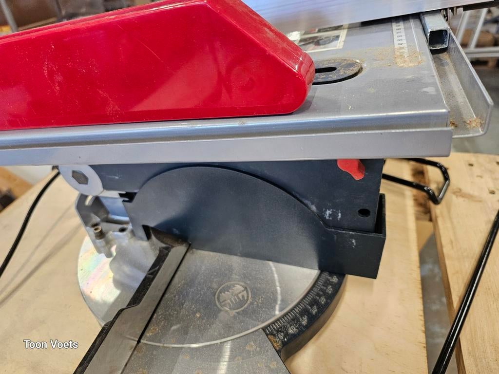 Cirkelzaag einhell nooit gebruikt, Ophalen, Bosch en Einhell., Cirkelzaag, Nieuw